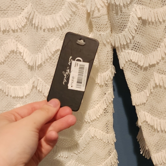 NWT Guess Dress - Picture 3 of 6